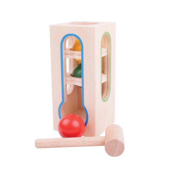 Gioco martello e palle